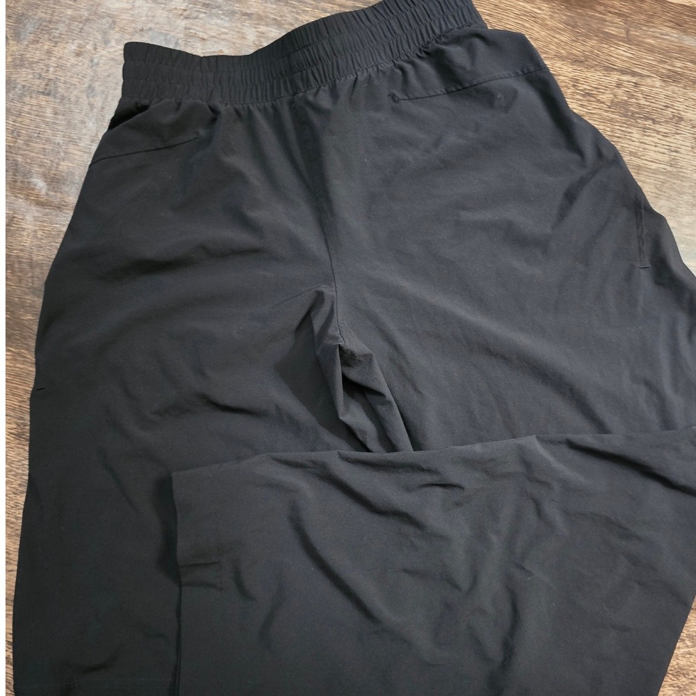 LULULEMON High-Rise Jogger Women 6 Black Excellent Gummy Square dot LW5FFBS